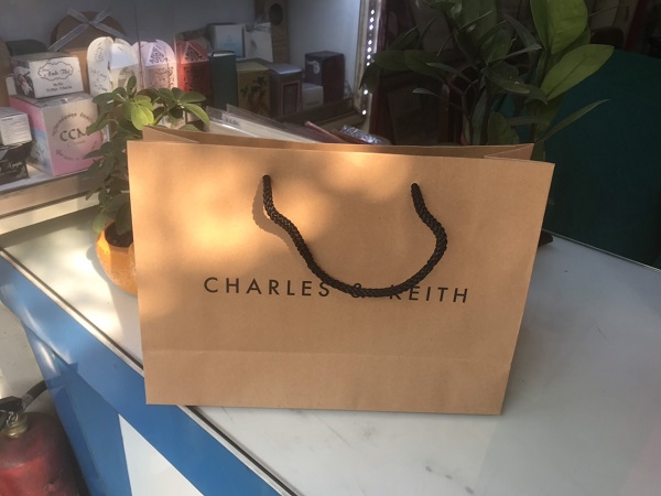 Sử dụng túi giấy giúp nâng cao giá trị của sản phẩm