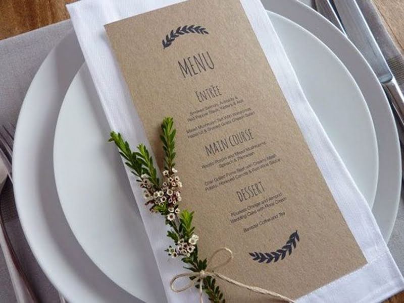 Mẫu in menu tiệc cưới để bàn đẹp